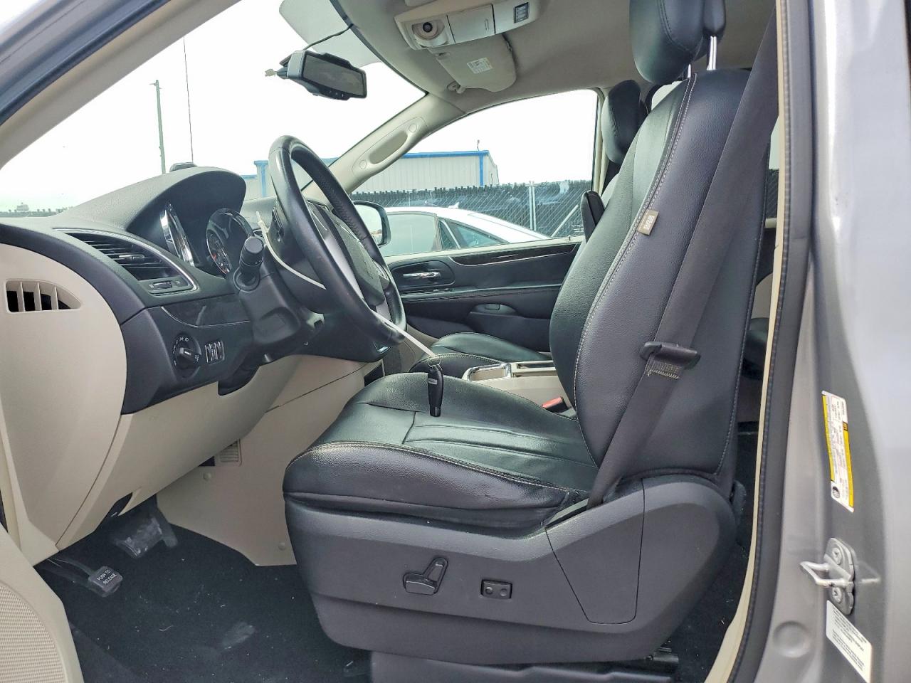 Chrysler Minivan Touring