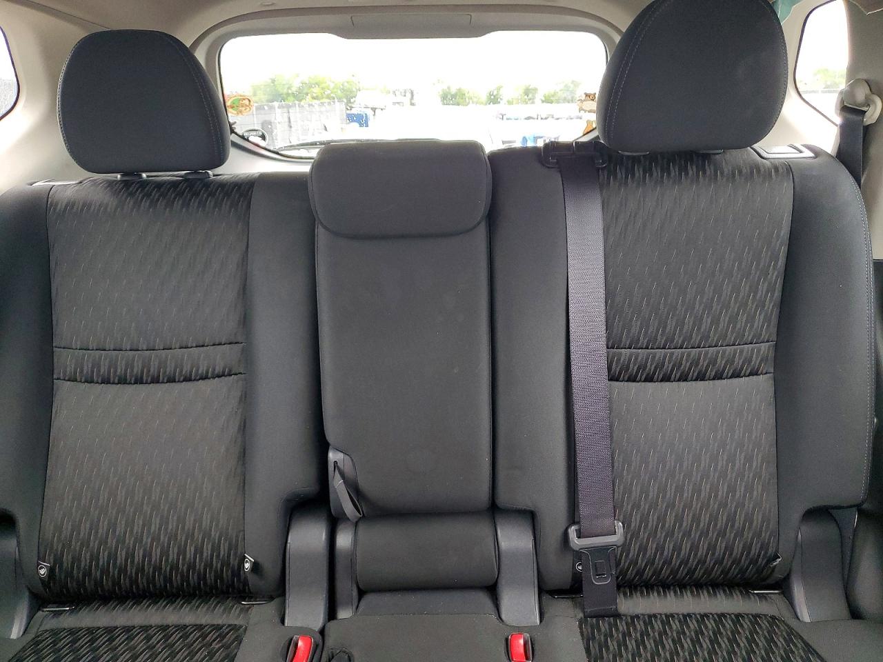 Nissan Rogue Sv