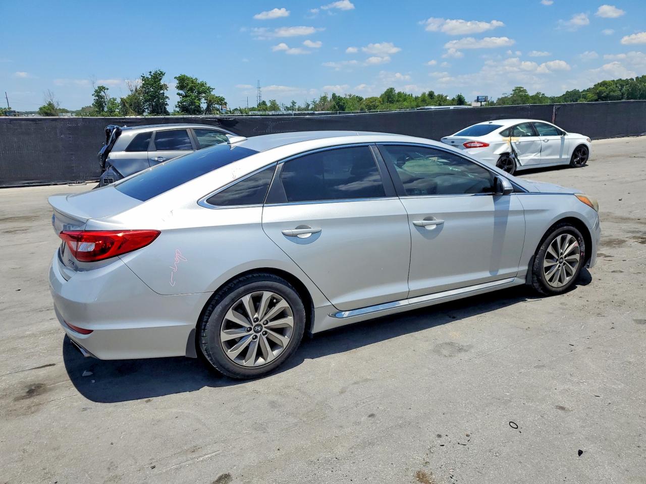 Hyundai SONATA Sport