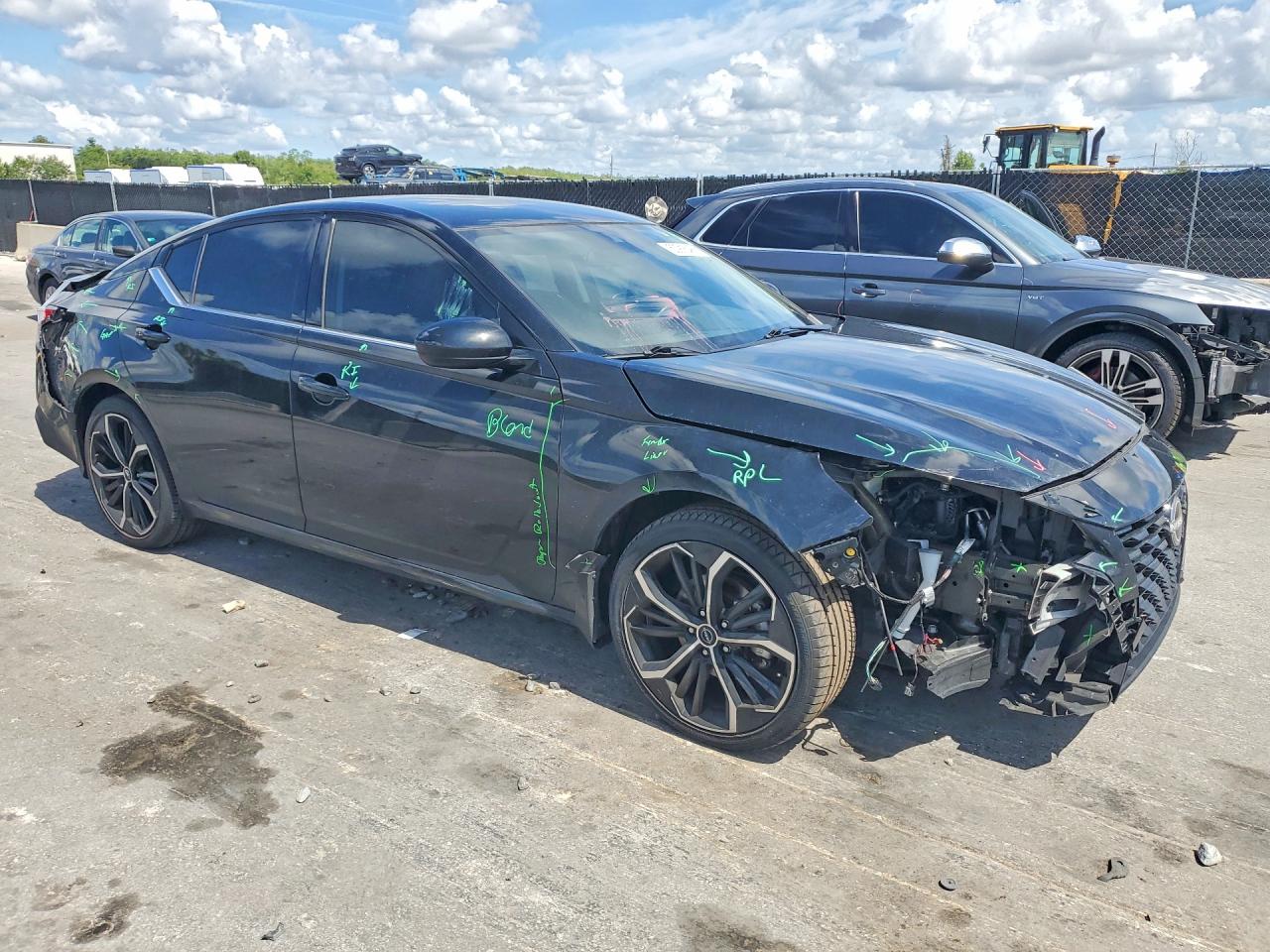 Nissan Altima Sr