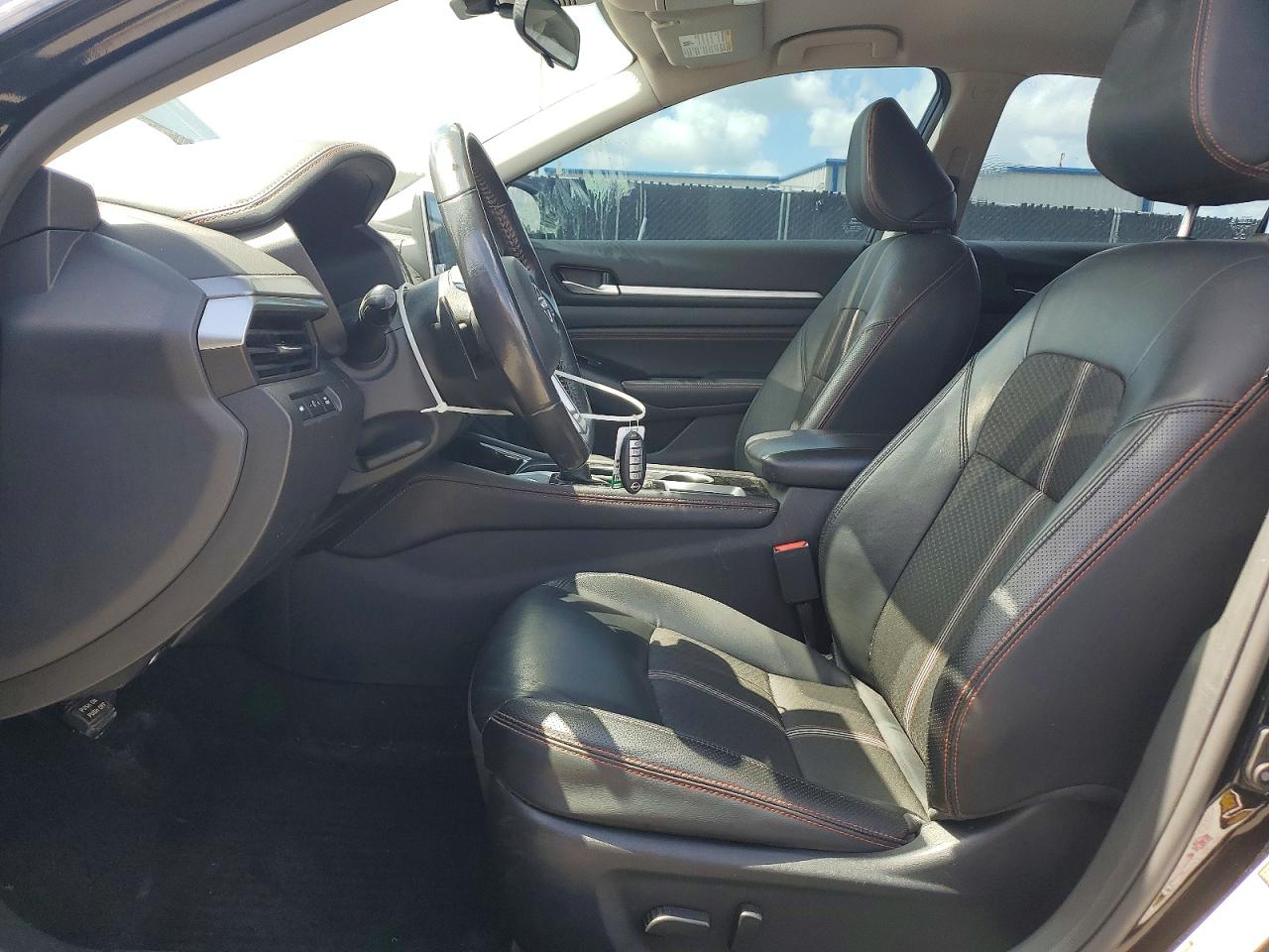 Nissan Altima Sr
