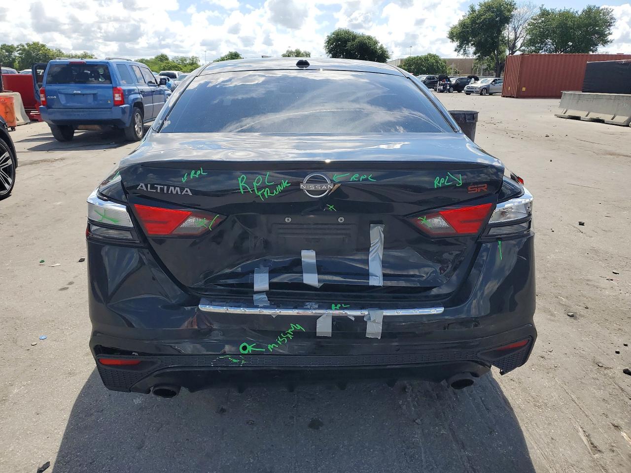 Nissan Altima Sr