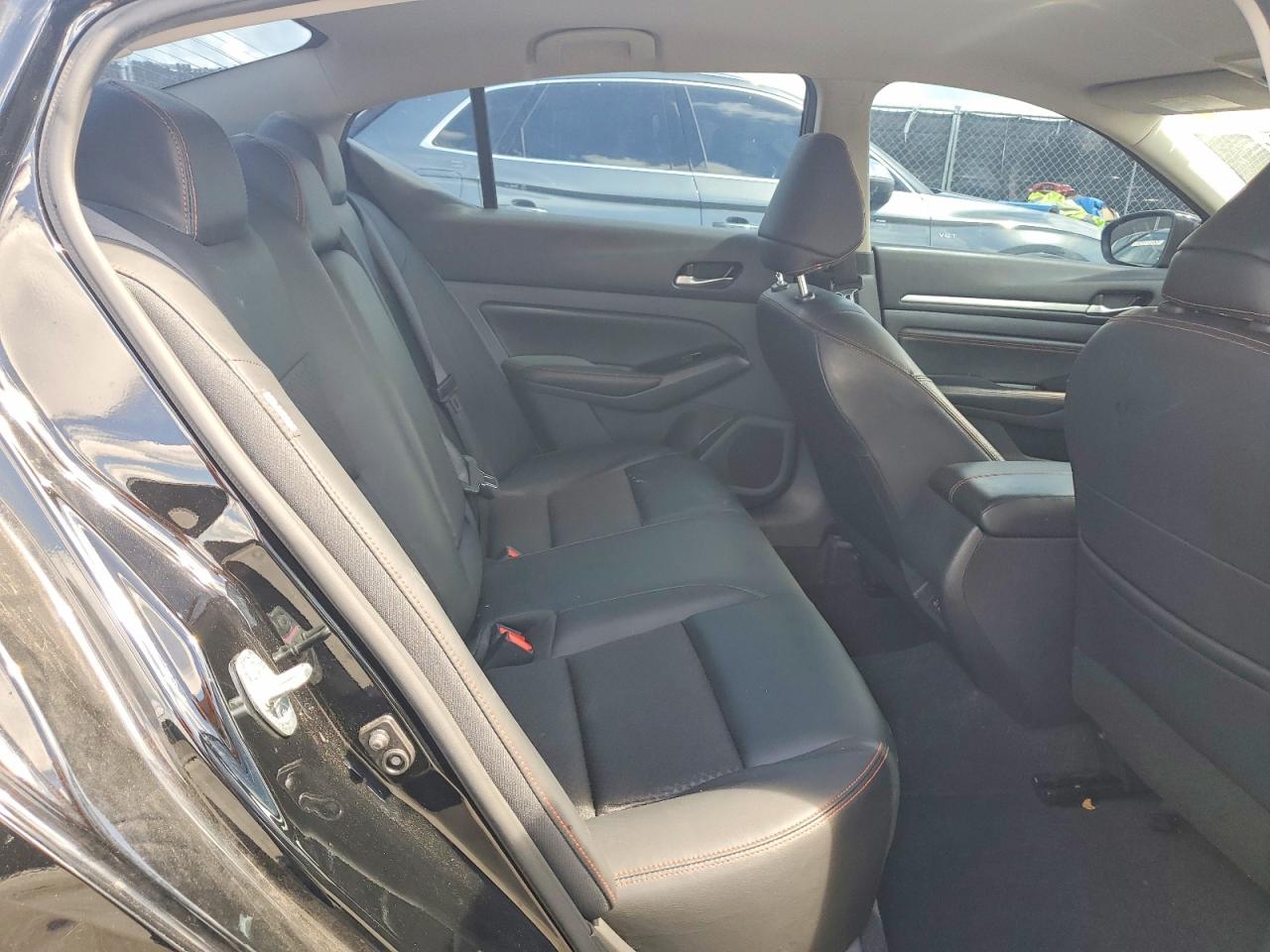 Nissan Altima Sr