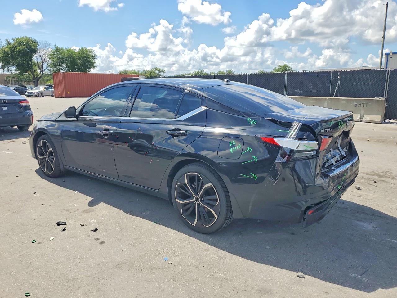Nissan Altima Sr