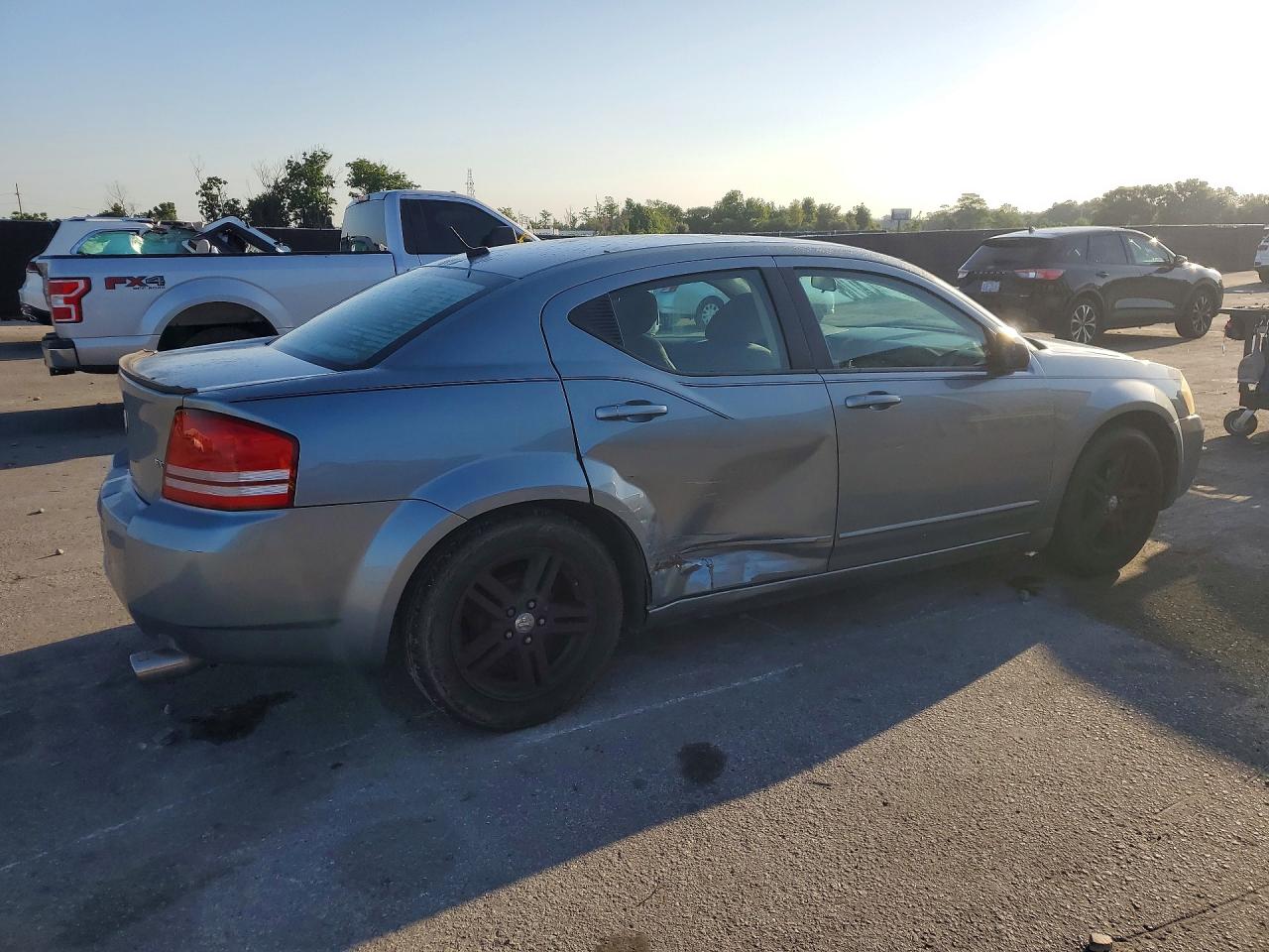 Dodge Avenger Sxt
