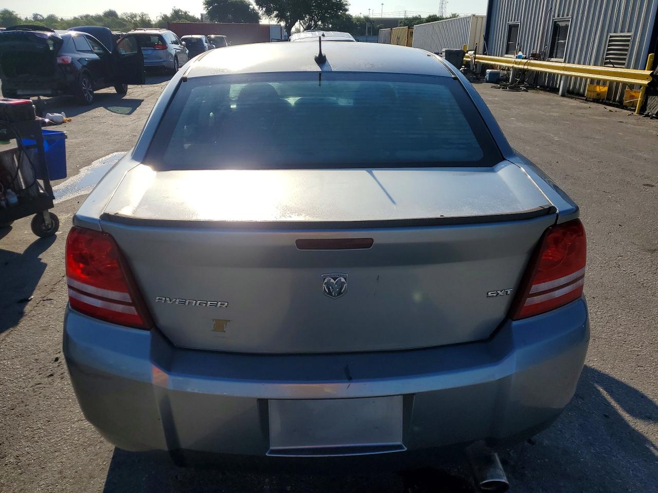 Dodge Avenger Sxt