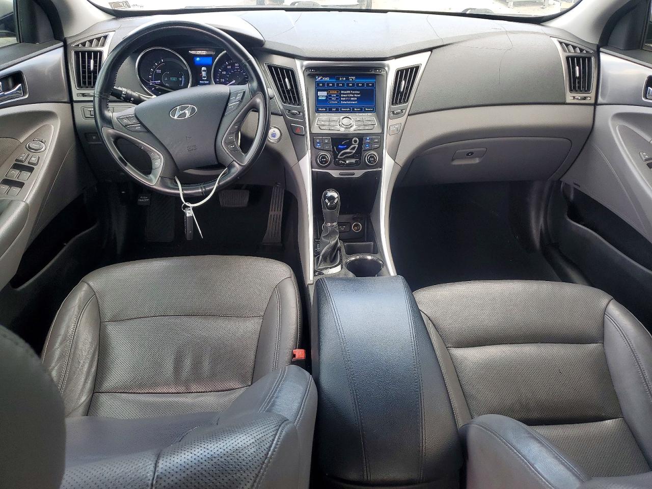 Hyundai SONATA Hybrid