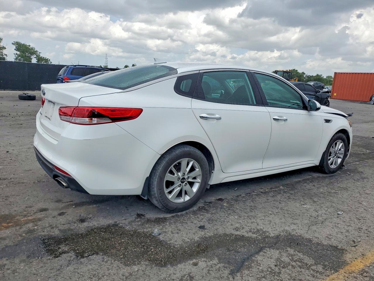 Kia Optima Lx