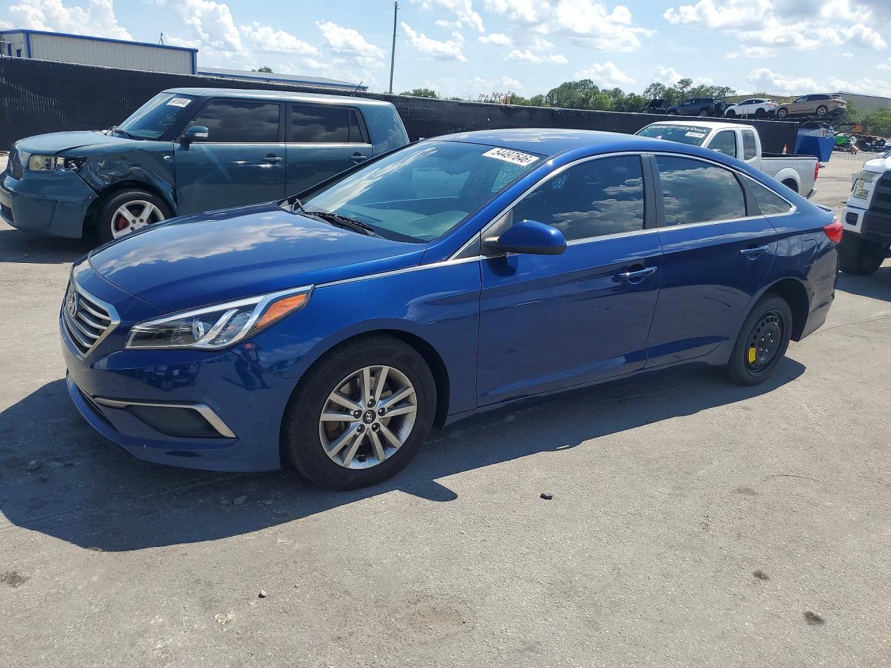 Salvage Hyundai SONATA Image