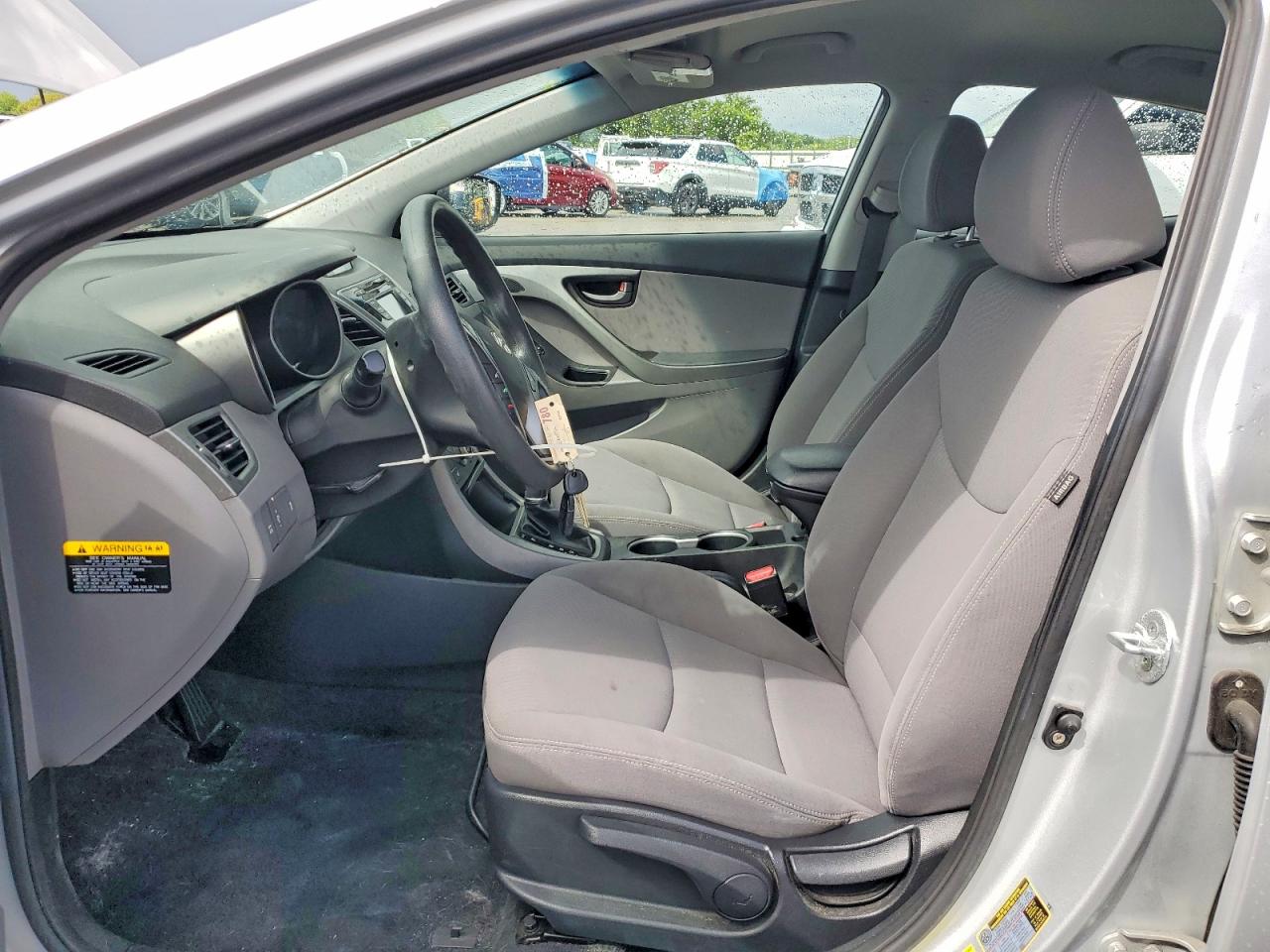 Hyundai ELANTRA Se