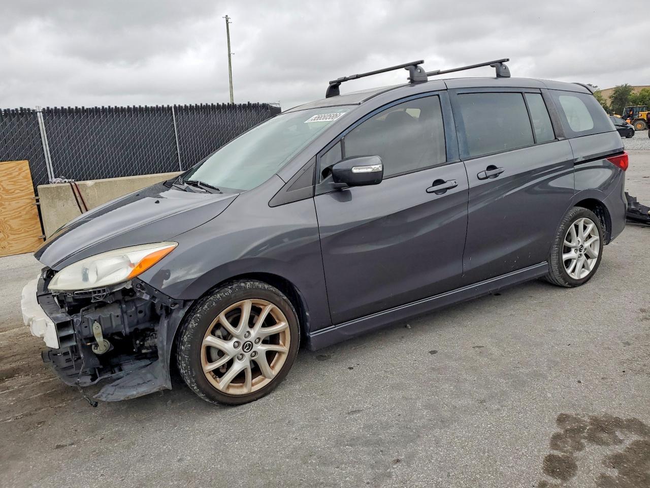 Salvage Mazda 5 Image