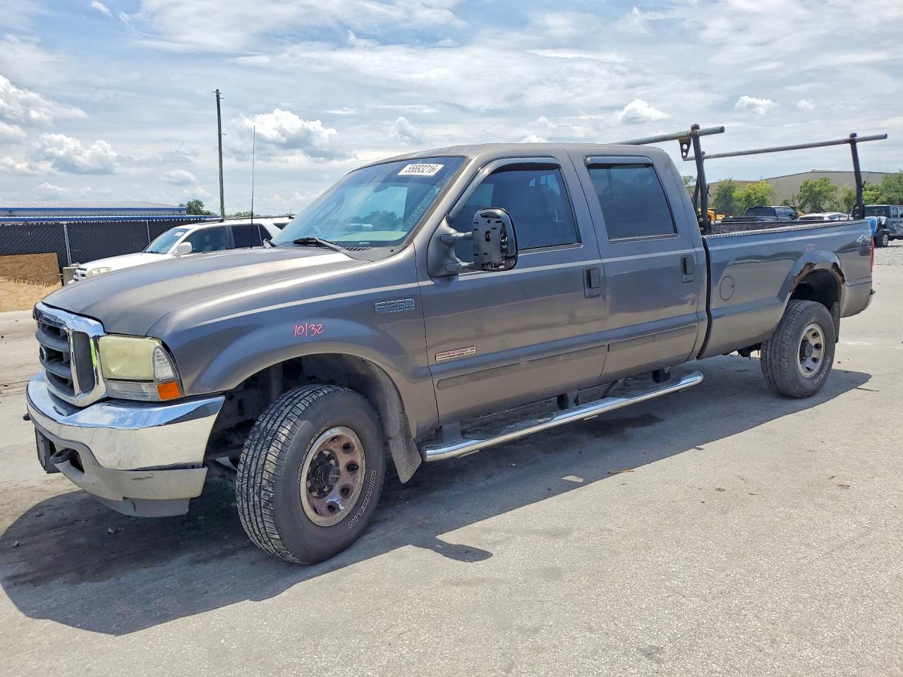 Salvage Ford F-250 Image