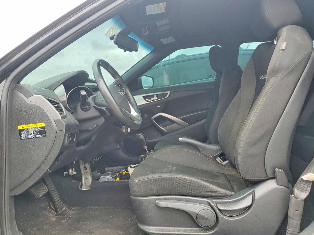 Hyundai Veloster V Value Edition