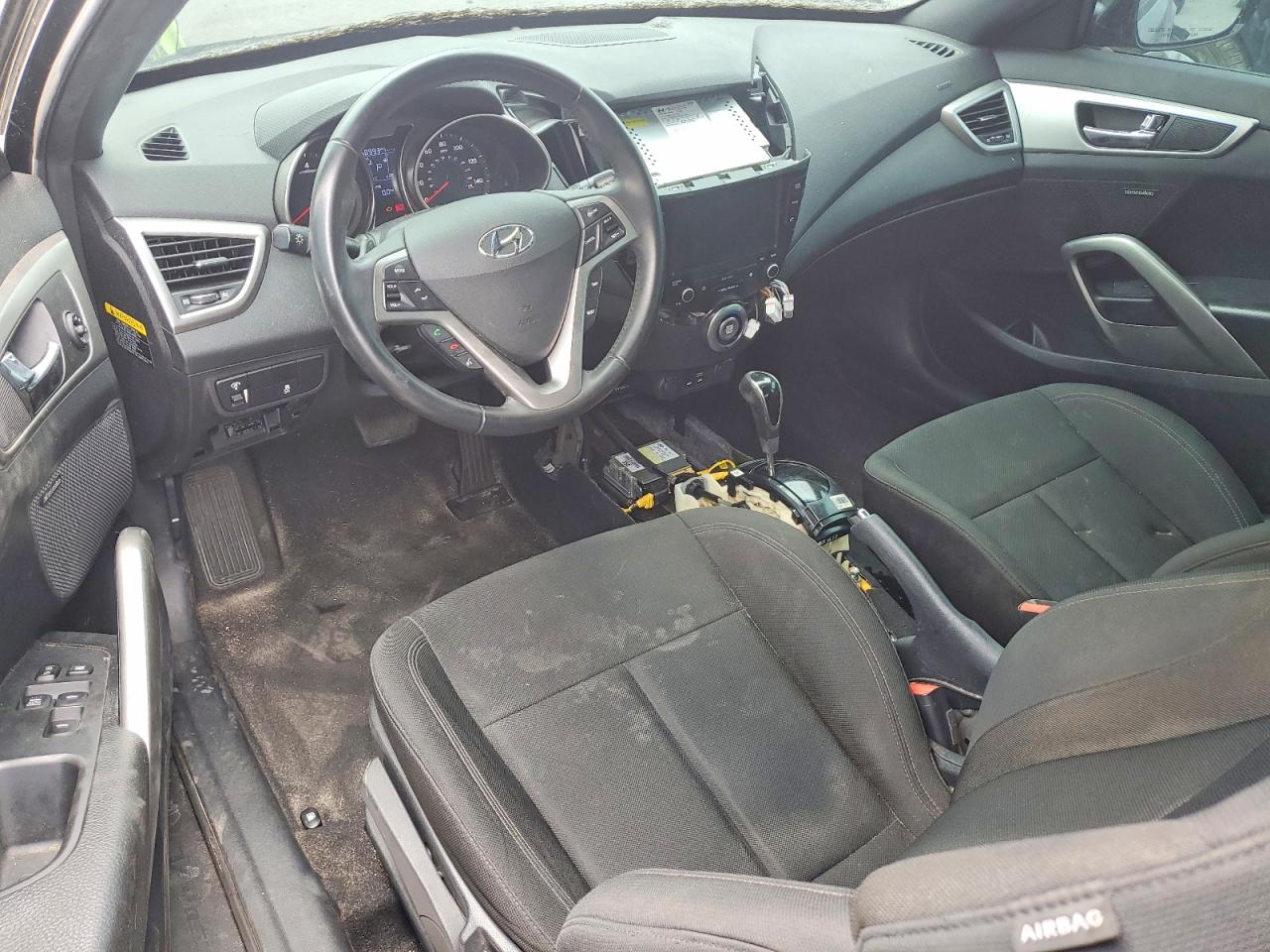 Hyundai Veloster V Value Edition