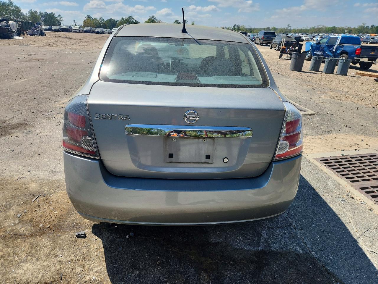 Nissan Sentra 2.0