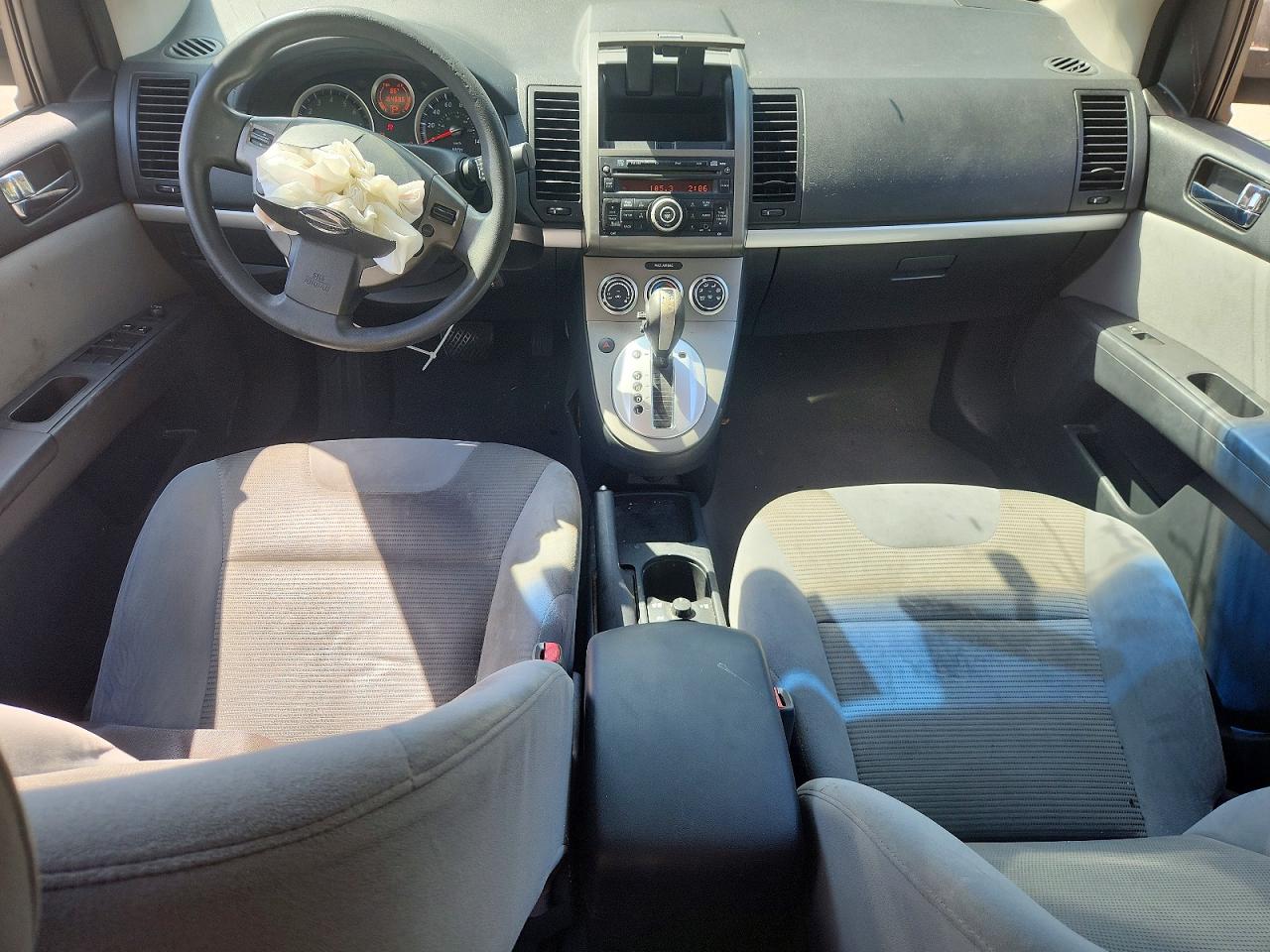 Nissan Sentra 2.0
