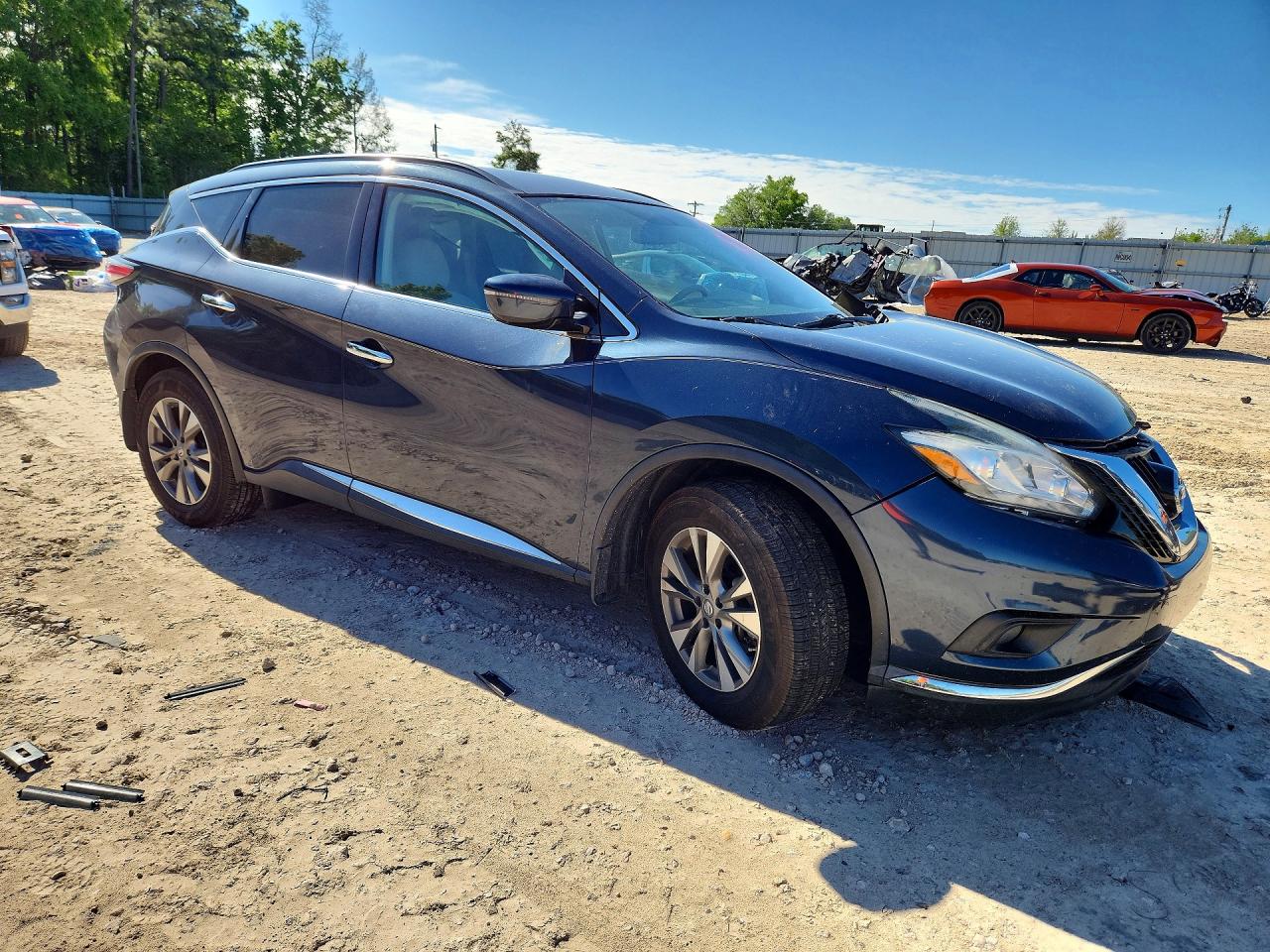 Nissan Murano Sv