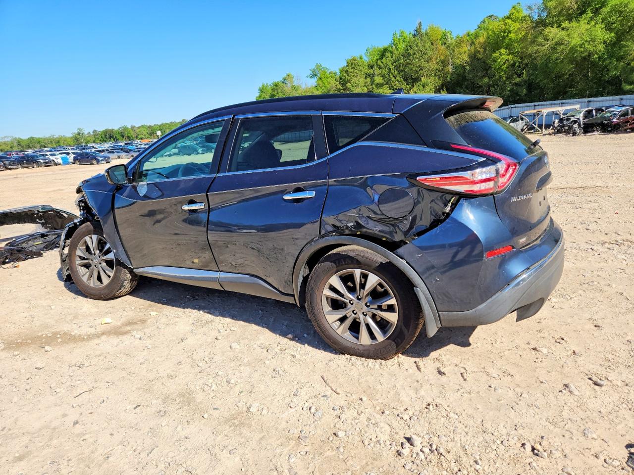 Nissan Murano Sv