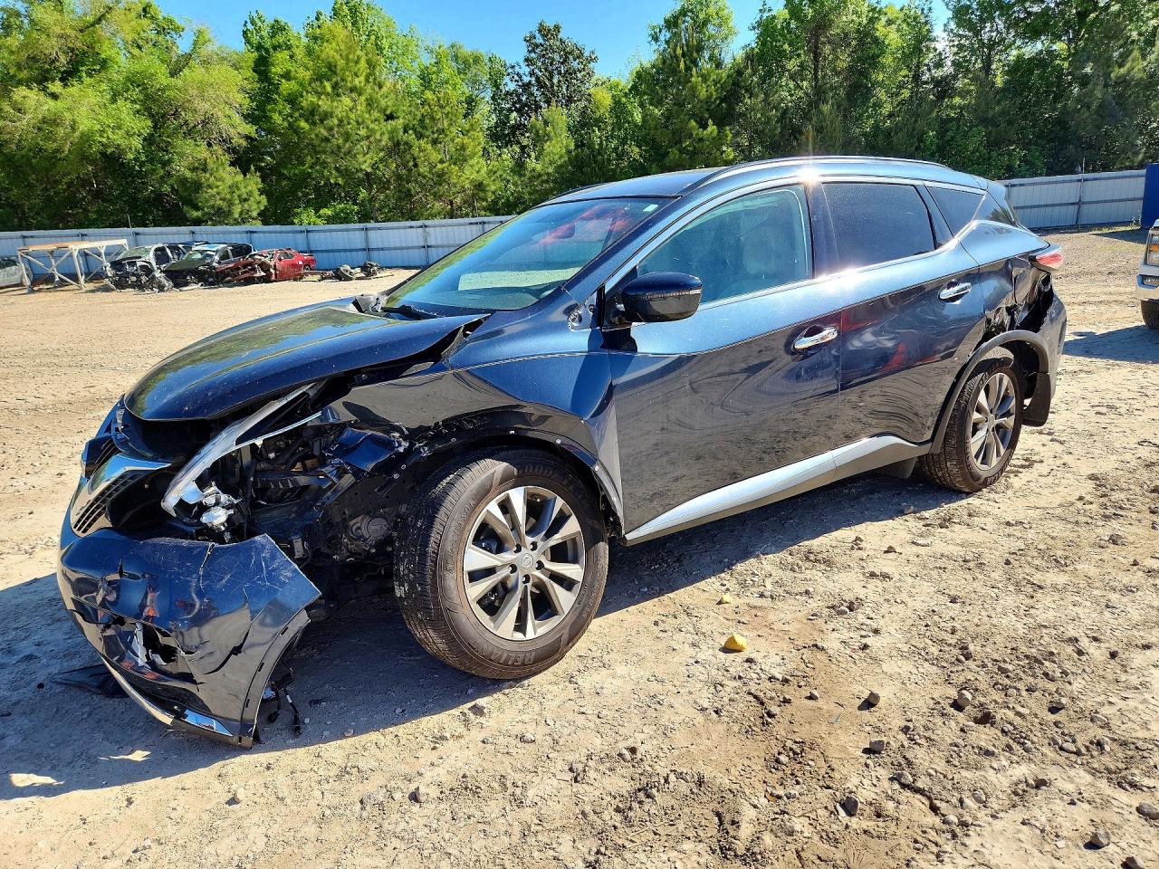 Salvage Nissan Murano Image