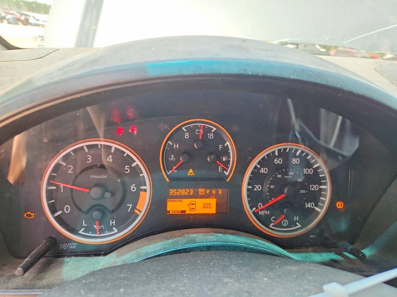 Nissan Titan