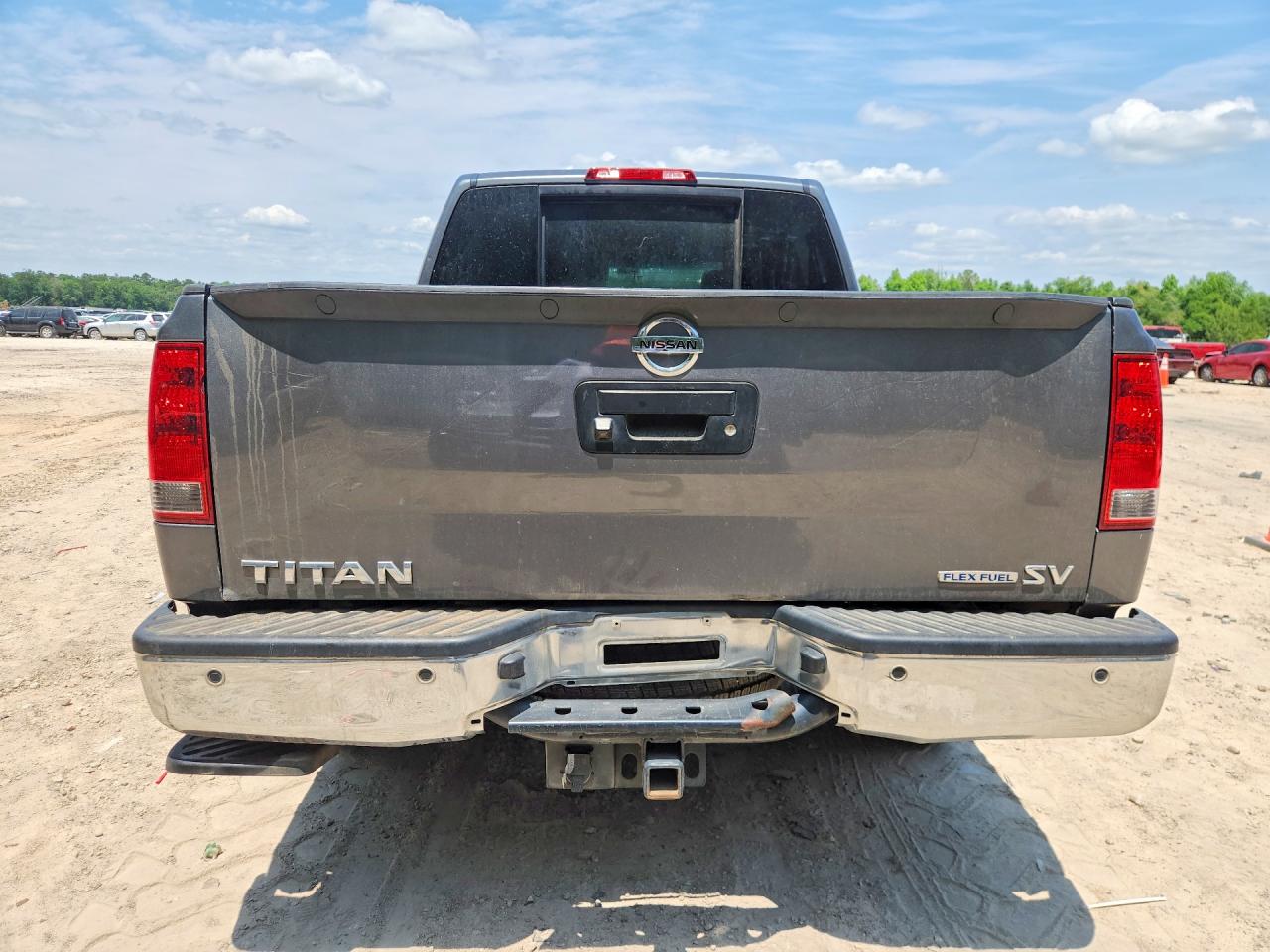 Nissan Titan