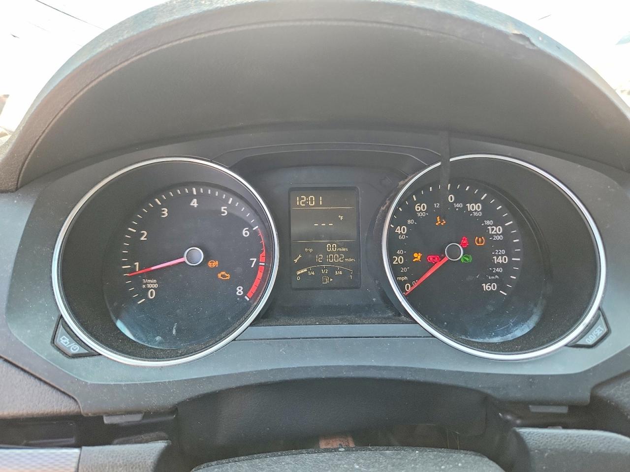 Volkswagen Jetta S