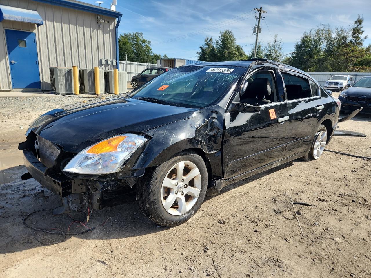 Salvage Nissan Altima Image