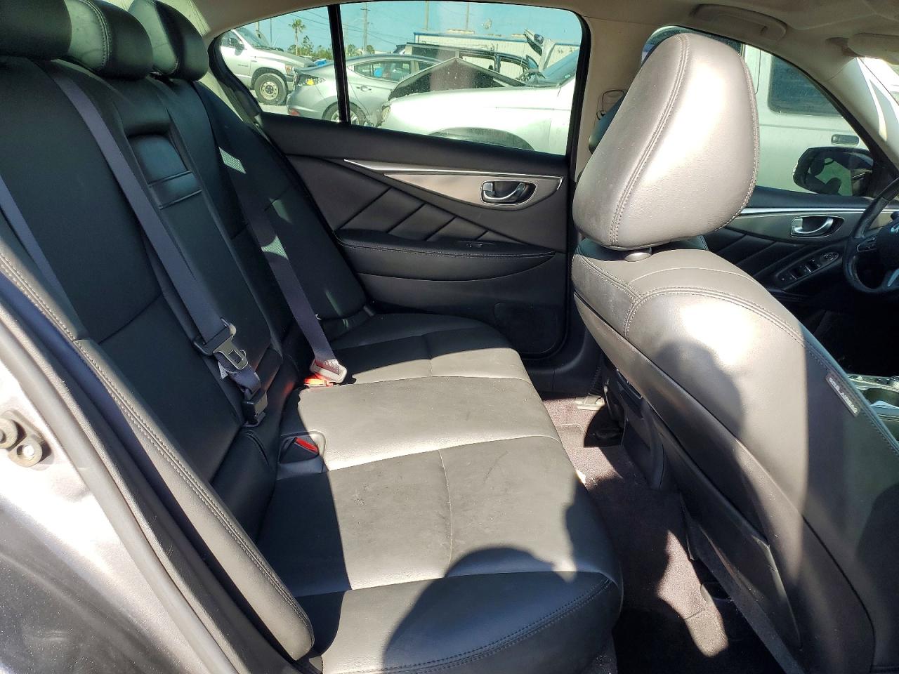 INFINITI Q50 3.0t S 3.0t Signature Edition