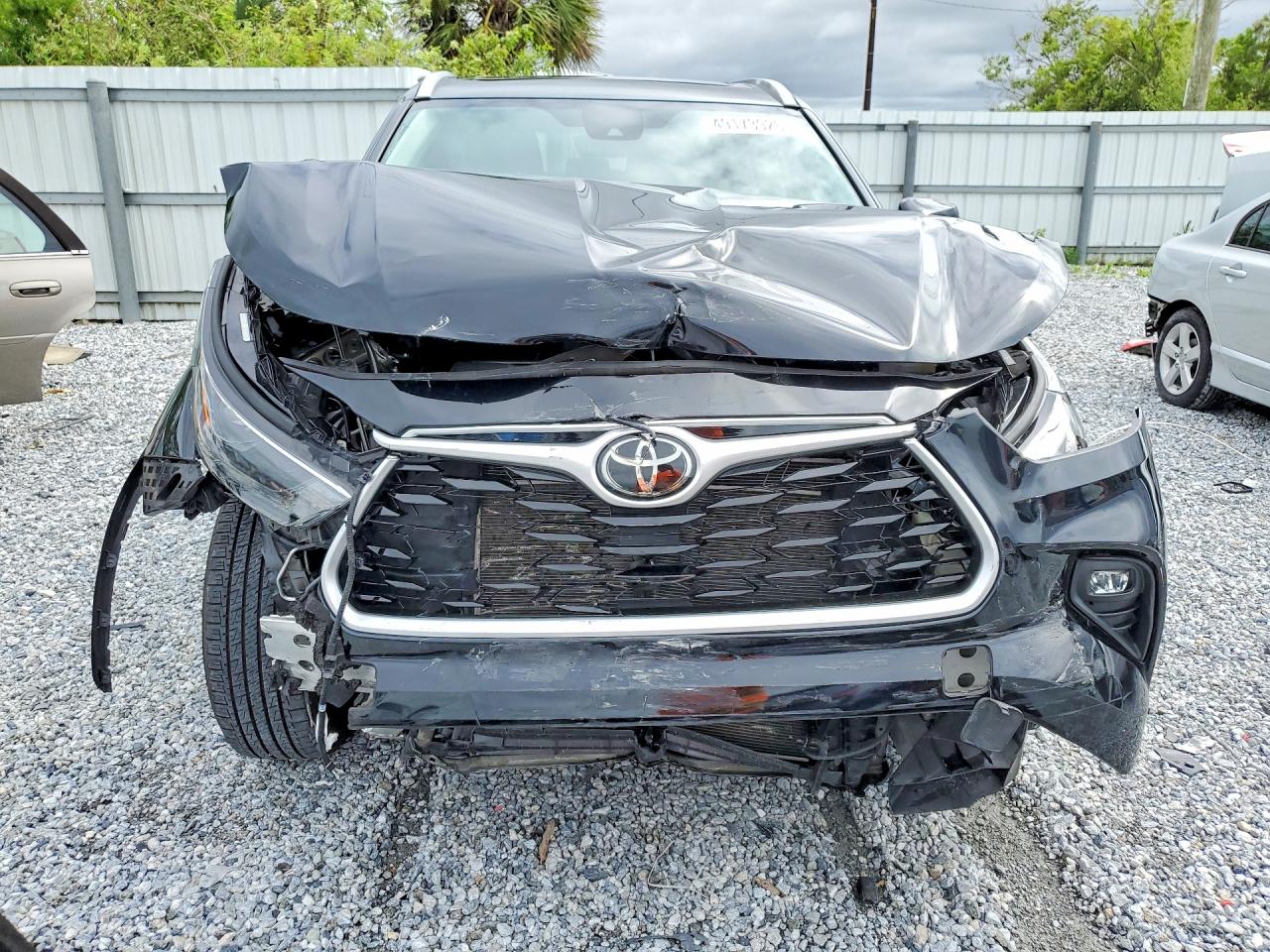Toyota Highlander Xle