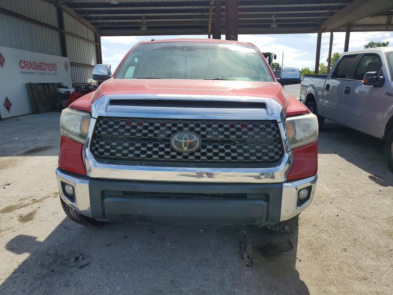 Toyota Tundra Sr5