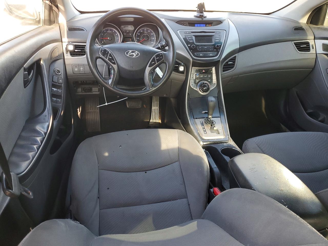 Hyundai ELANTRA Gls