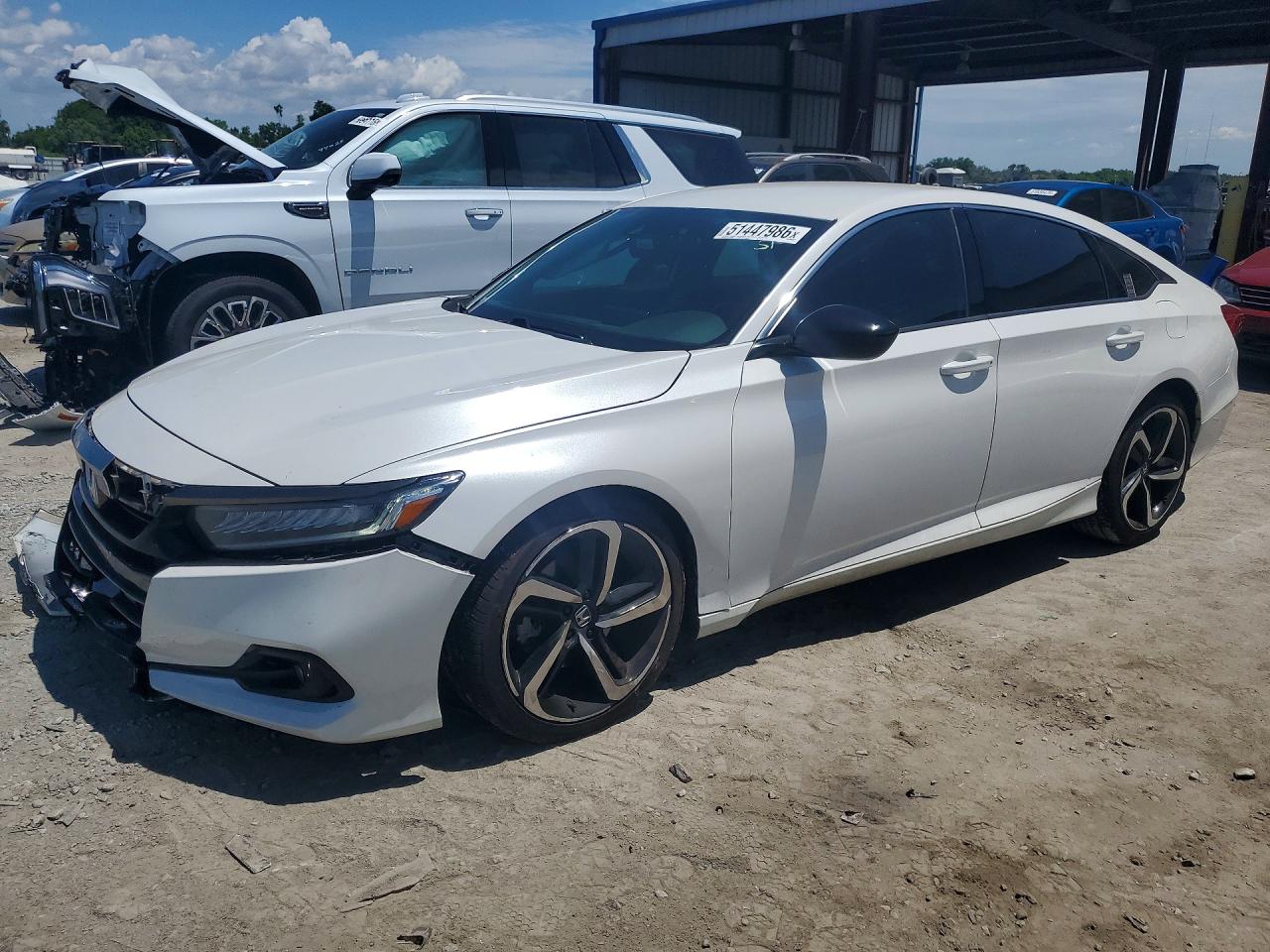 Salvage Honda Accord Image
