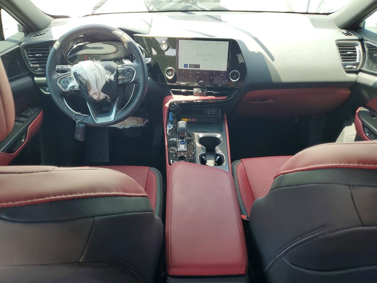 Lexus NX Base