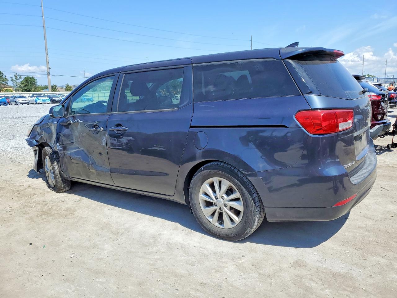 Kia Sedona Lx