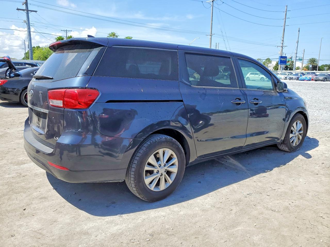 Kia Sedona Lx