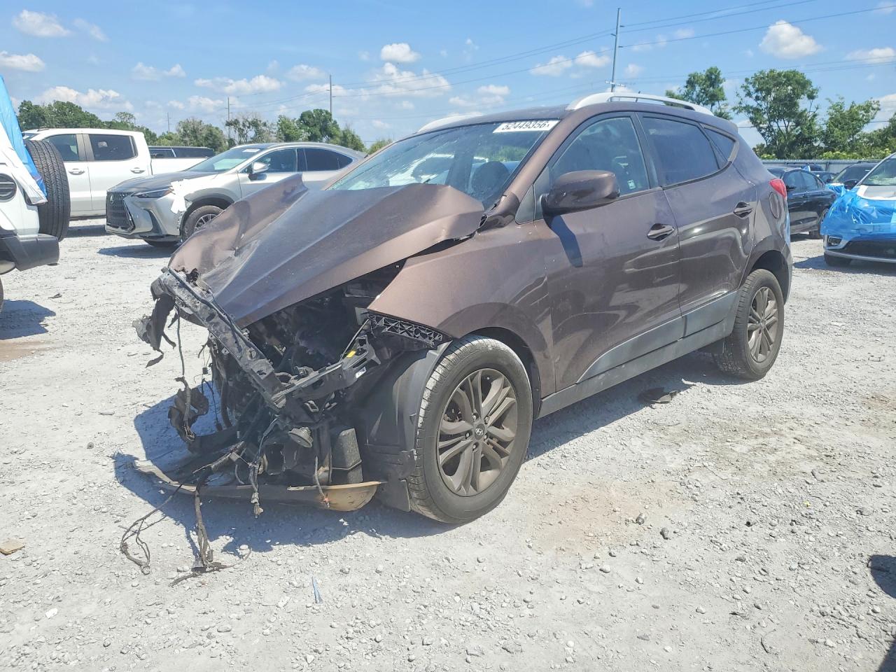 Salvage Hyundai TUCSON Image