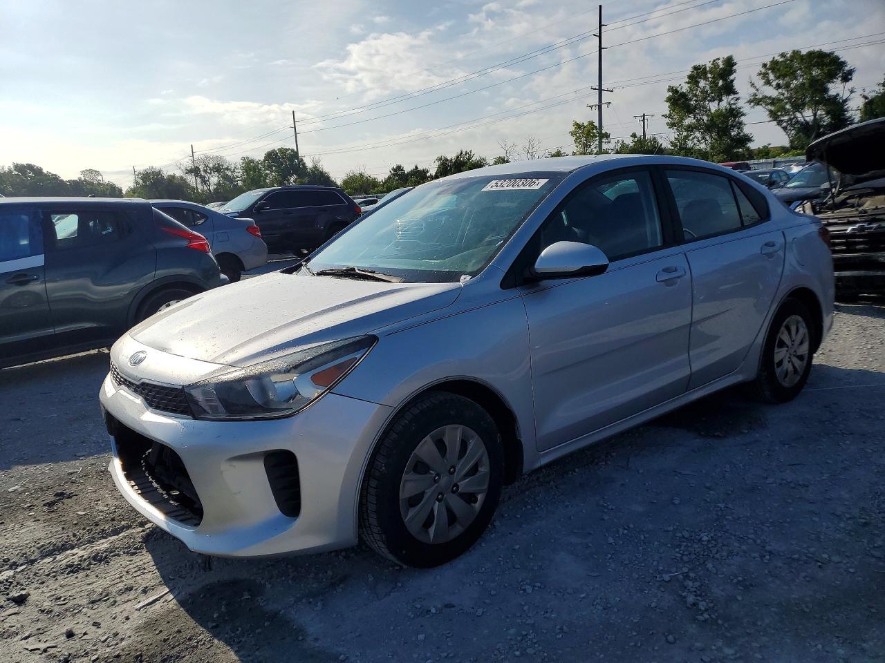 Salvage Kia Rio Image