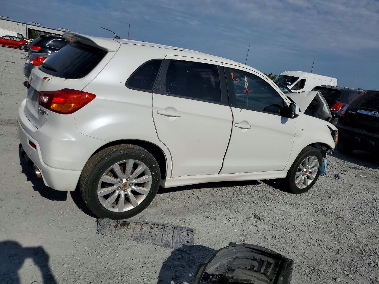 Mitsubishi Outlander Se
