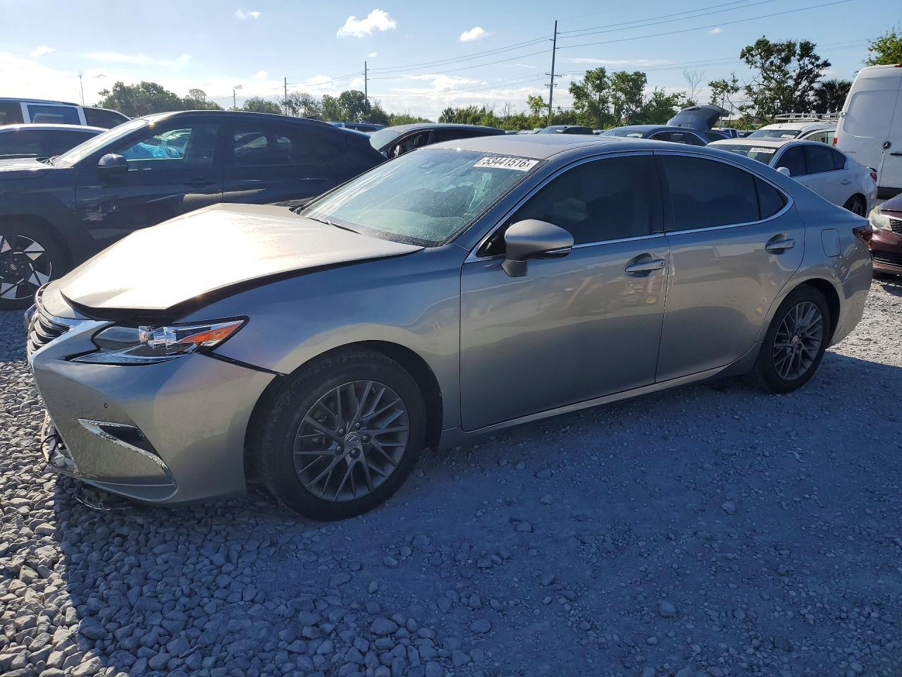 Salvage Lexus Es Image