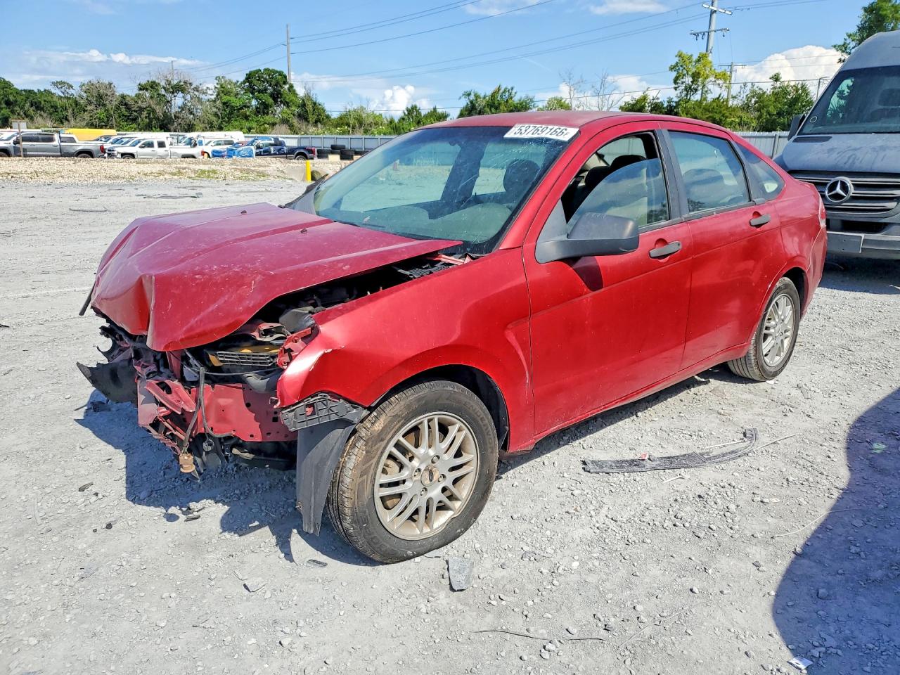 Salvage Ford Focus Image