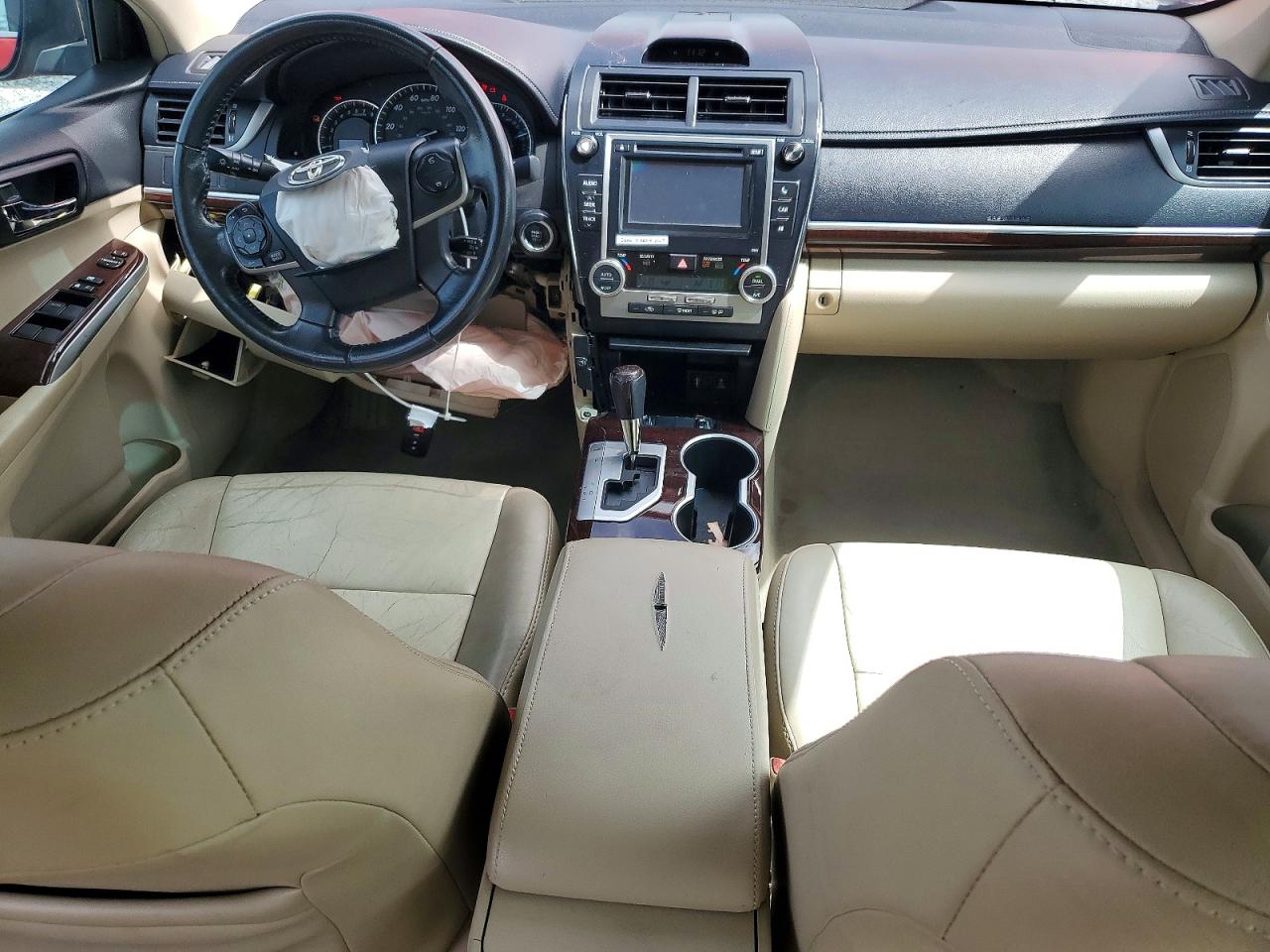 Toyota Camry Xle