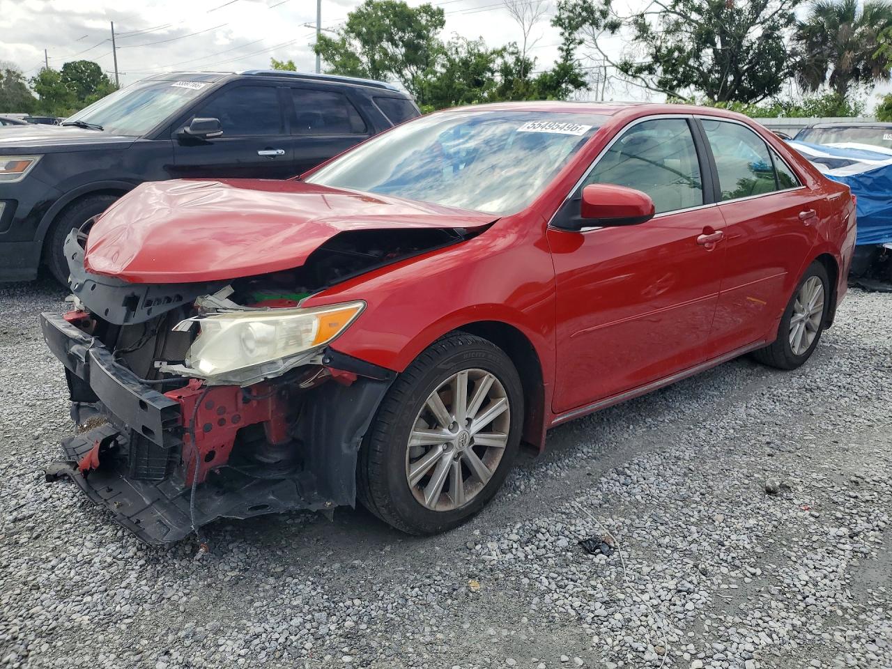 Salvage Toyota Camry Image