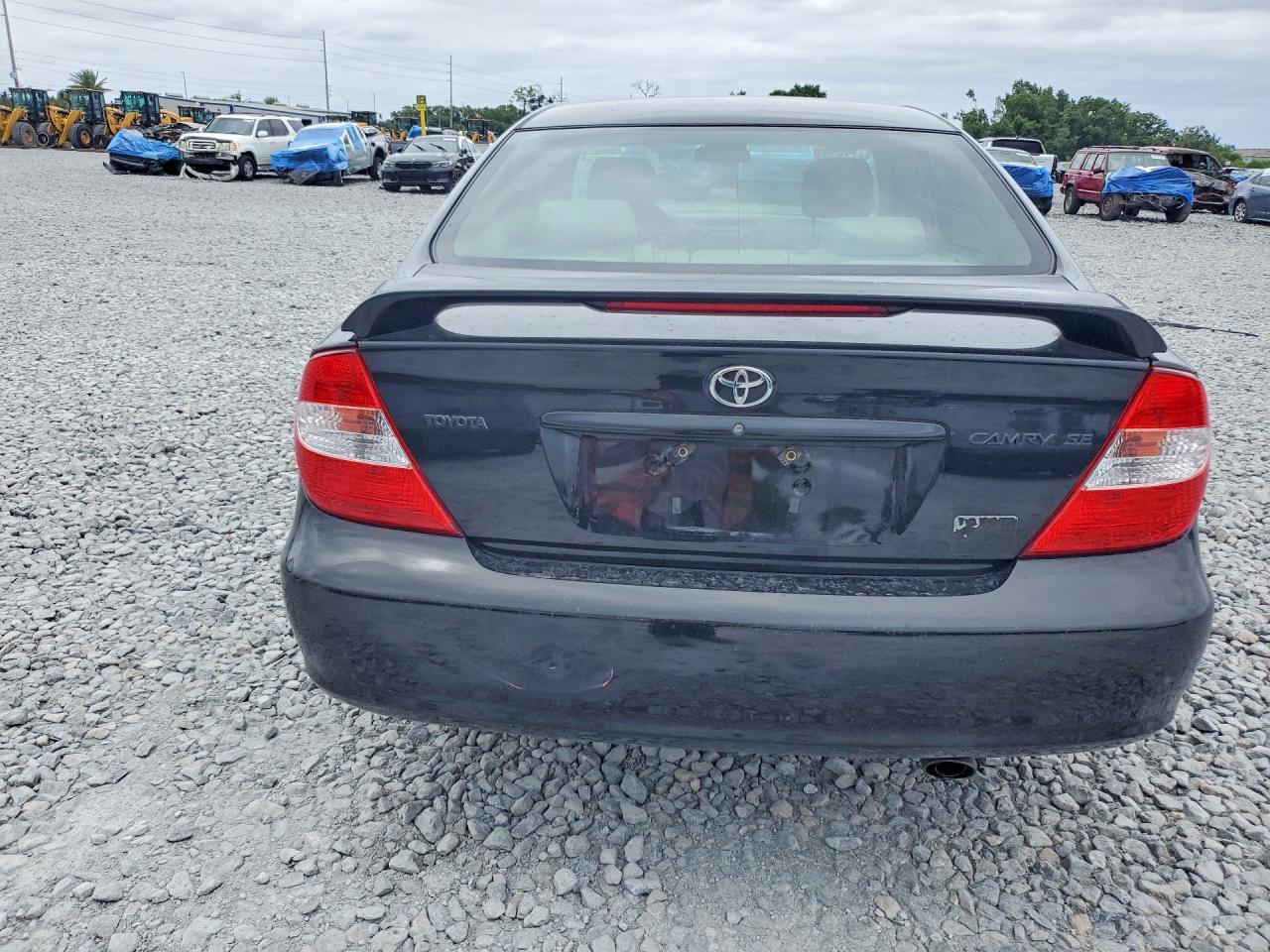 Toyota Camry Se