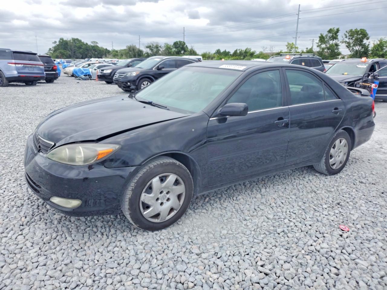 Salvage Toyota Camry Image