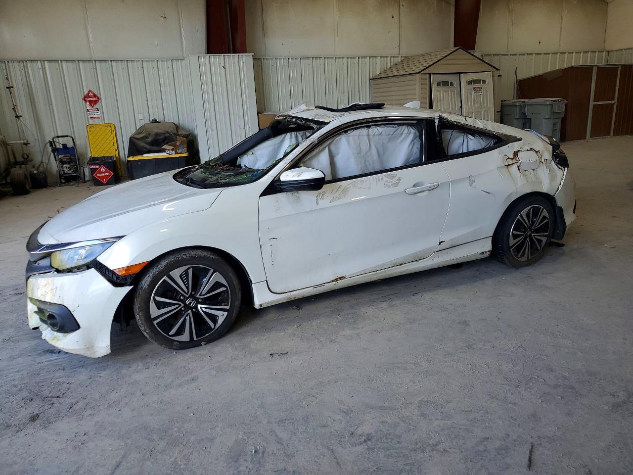Salvage Honda Civic Image