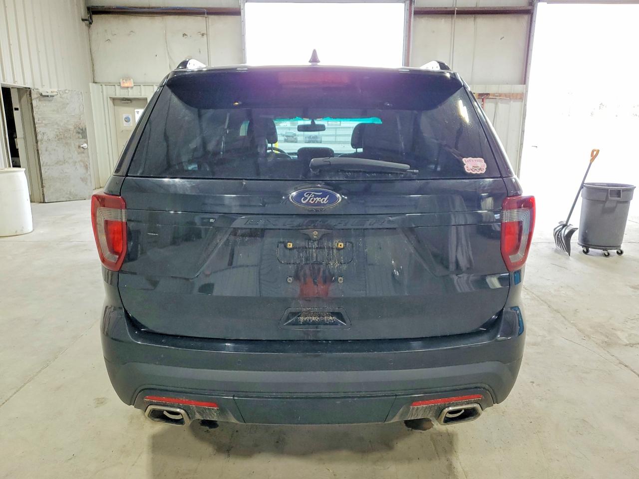 Ford Explorer Sport