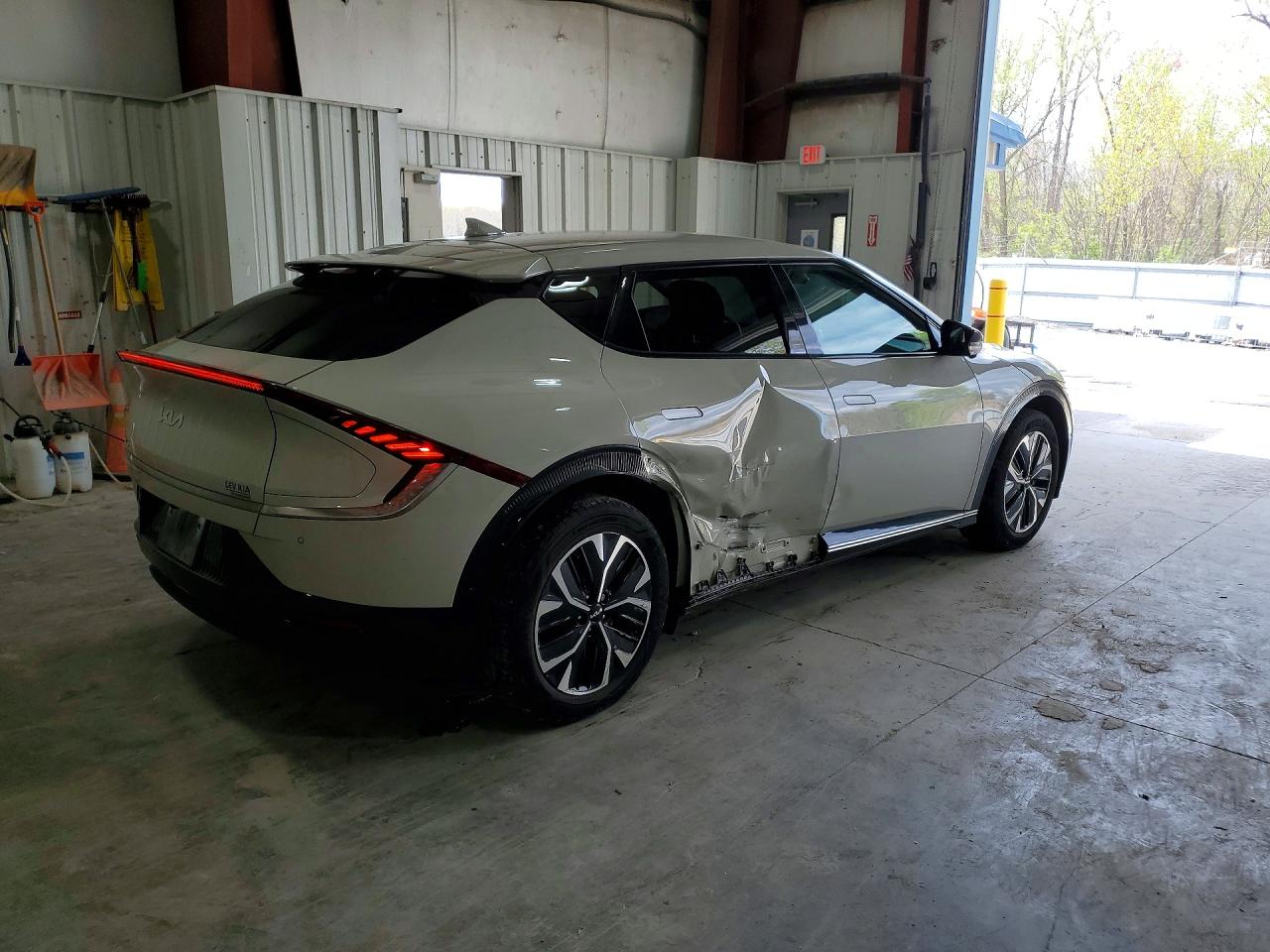 Kia EV6 Wind