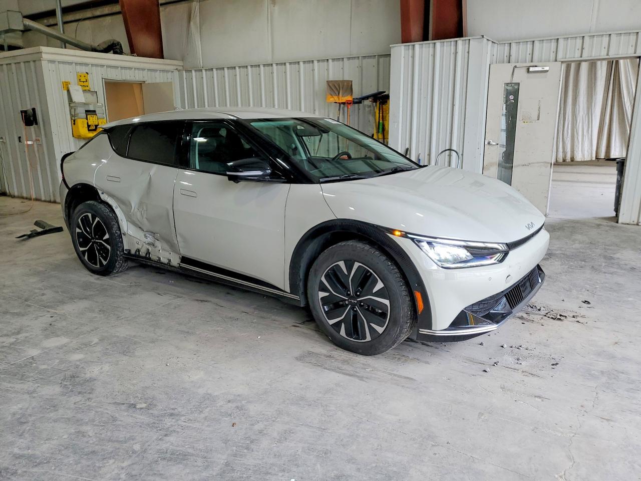 Kia EV6 Wind