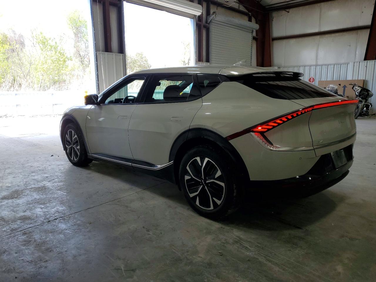 Kia EV6 Wind