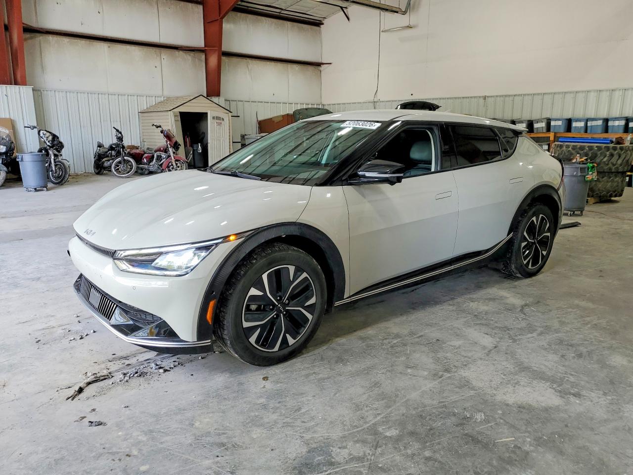 Salvage Kia EV6 Image